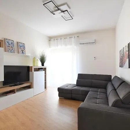 Iflat Normanni Lounge 아파트
