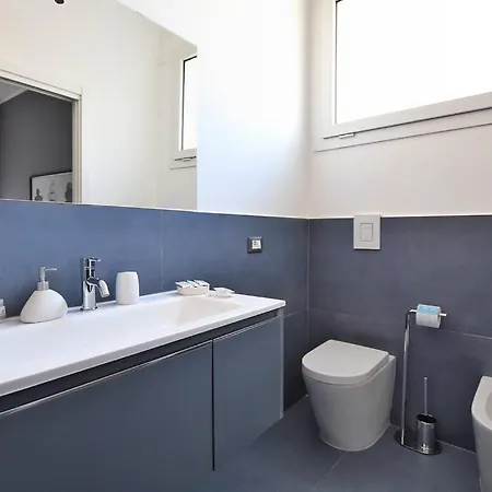 شقة Iflat Normanni Lounge *